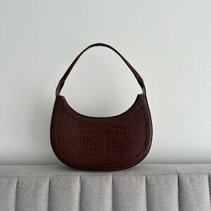 Recto $675 Croc Effect Half Moon Brown Shoulder Bag deadstock